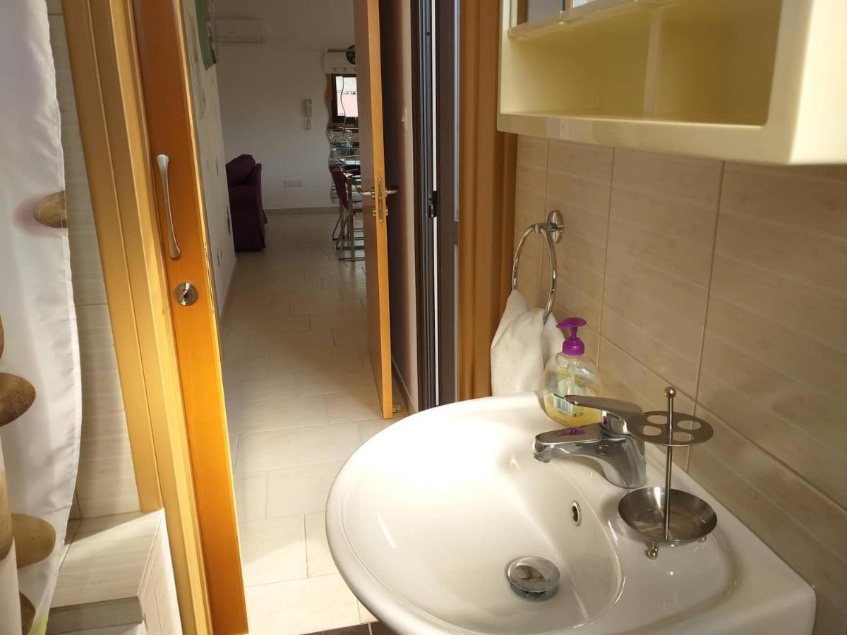 לרנקה Horizon Luxury Apartment 4 מראה חיצוני תמונה
