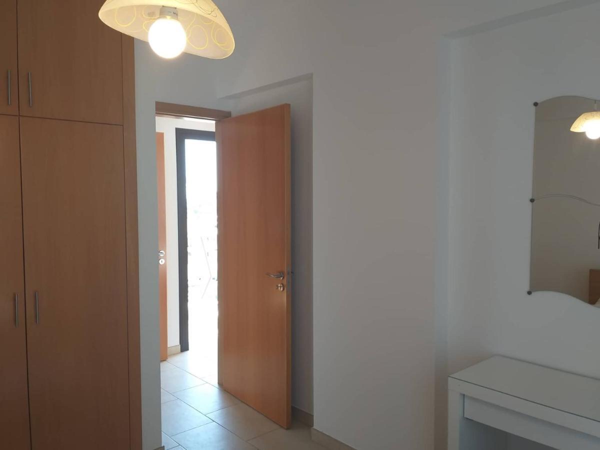 לרנקה Horizon Luxury Apartment 4 מראה חיצוני תמונה